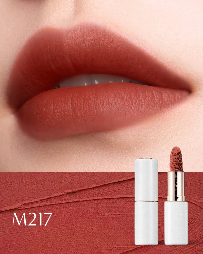 Blooming Rouge Porcelain Lipstick