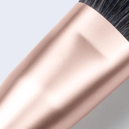 Soft Blooming Foundation Brush