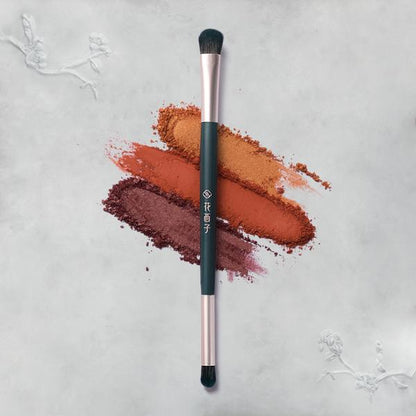 Soft Blooming Dual-End Eyeshadow Brush